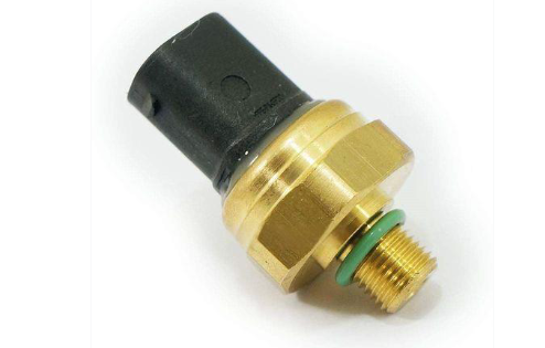 Stainless Steel vs Plastic Sensor Housings 3