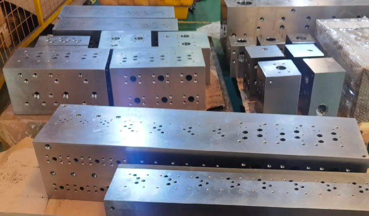 Machined Manifold Block 3116