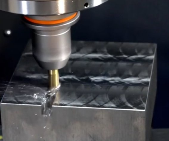 CNC milling process machining metal parts with high precision