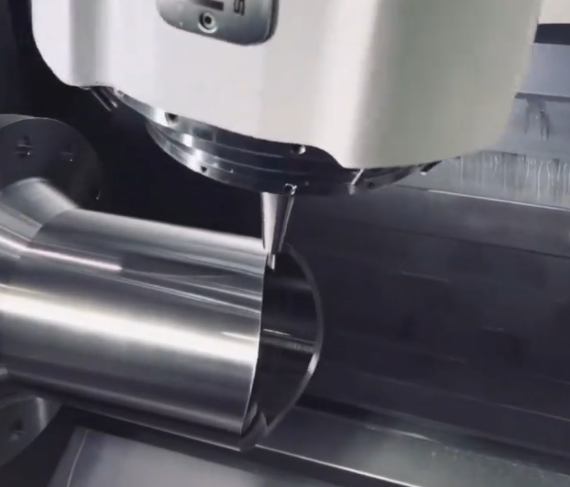 Multi-axis CNC milling process for complex industrial parts