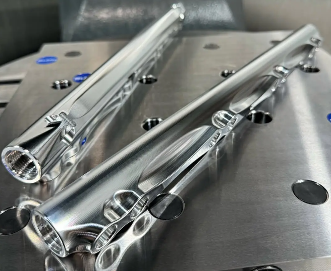 High-precision CNC machining service for custom parts