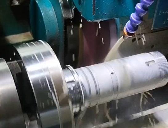 CNC turning of 4135 / 34CrMo4 alloy steel components