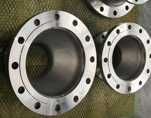 Carbon steel custom flange machining for high-pressure systems